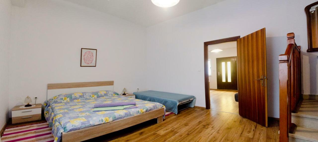 شقة Apartman Aurora بوريتش المظهر الخارجي الصورة